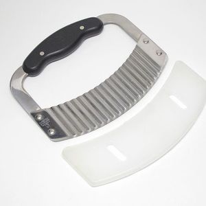 The Pampered Chef Crinkle Cutter